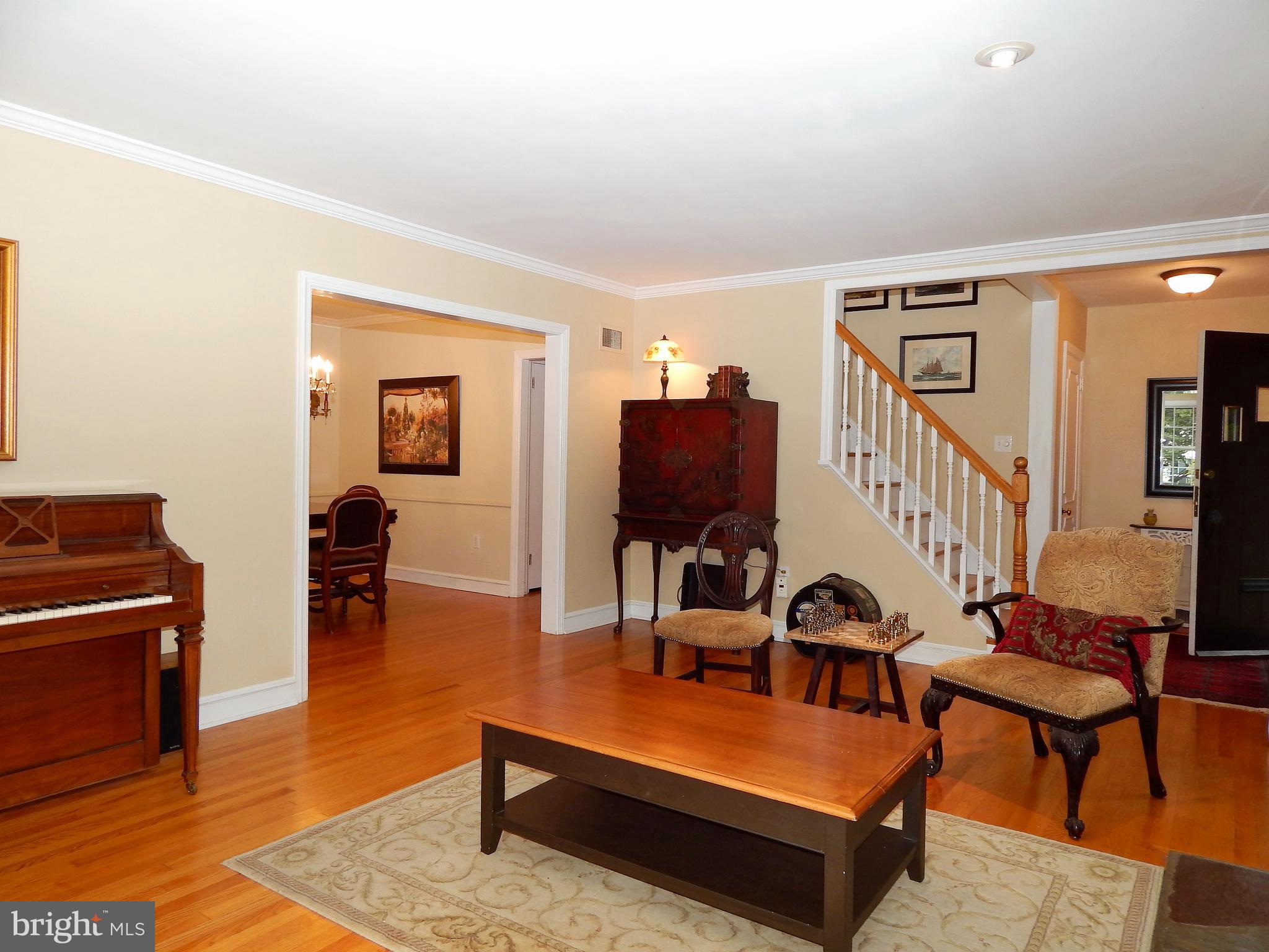 1102 Evergreen Road Yardley, PA 19067 - Photo 5 of 27 Living Room