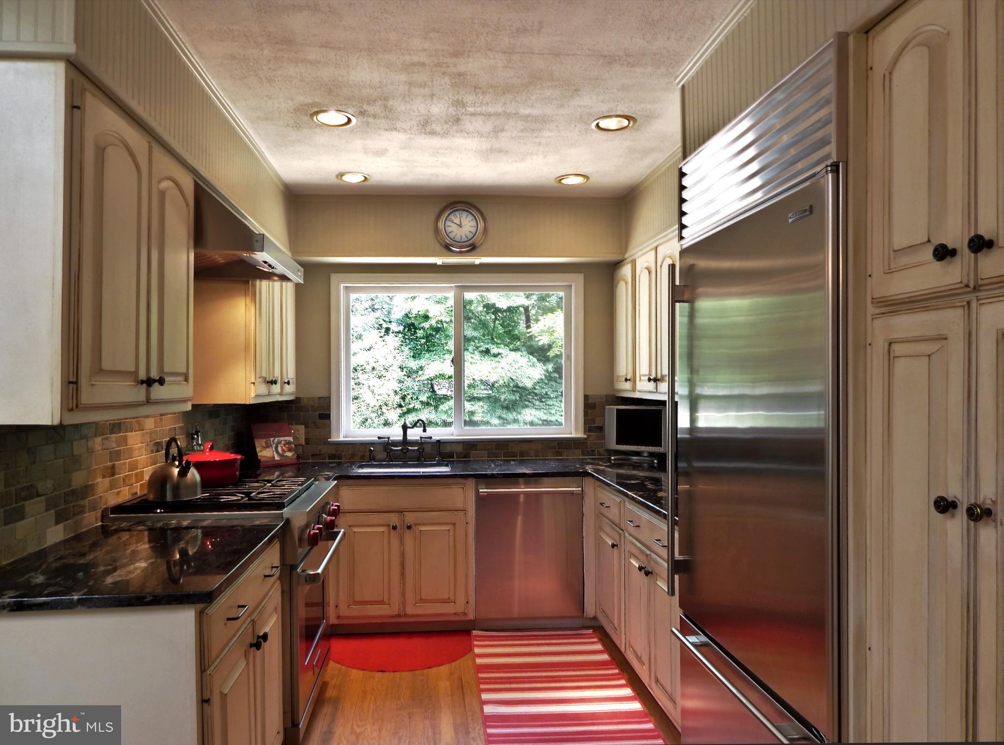 1102 Evergreen Road Yardley, PA 19067 - Photo 7 of 27 Kitchen