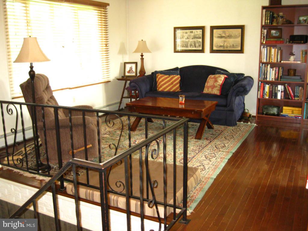 394 Mt Eden Road Kirkwood, PA 17536 - Photo 3 of 22