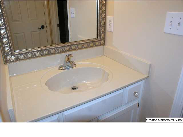 313 Trace Ridge Road Hoover, AL 35244 - Photo 19 of 32 Gallery Image 19