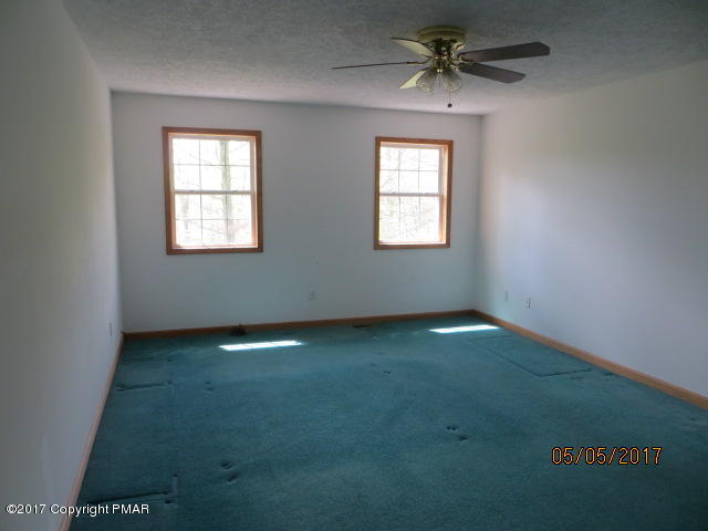 301 Middle Road Tannersville, PA 18372 - Photo 12 of 13 IMG_4376