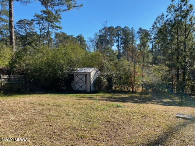 737 Windsor Road Macon, GA 31204 - Photo 16 of 17 Shed
