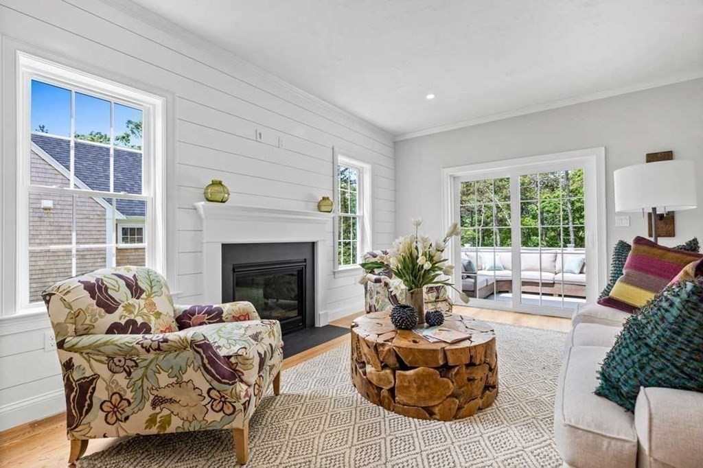 4 Preservation Way Medfield, MA 02052 - Photo 7 of 14