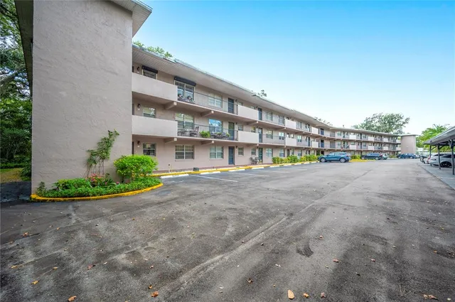 $109,000 | 150 El Dorado Boulevard, Unit 101, Winter Haven, FL 33884