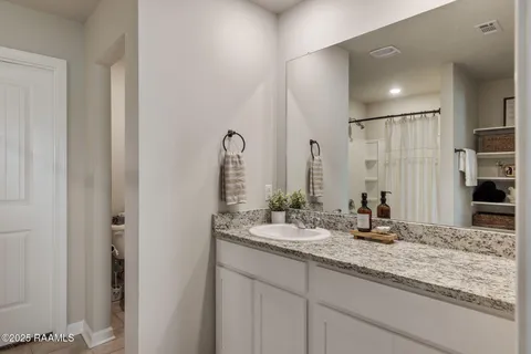 $239,900 | 120 Red Pne Drive, Lafayette, LA 70501