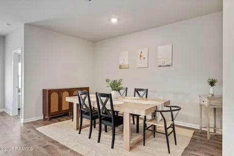 $239,900 | 120 Red Pne Drive, Lafayette, LA 70501