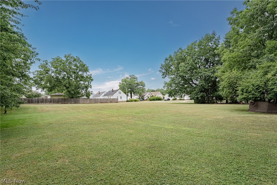 5570 Dunham Road Maple Heights, OH 44137 - Photo 11 of 12