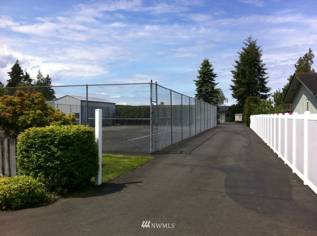 3365 Robertson Road Bellingham, WA 98226 - Photo 12 of 17 Gallery Image 12