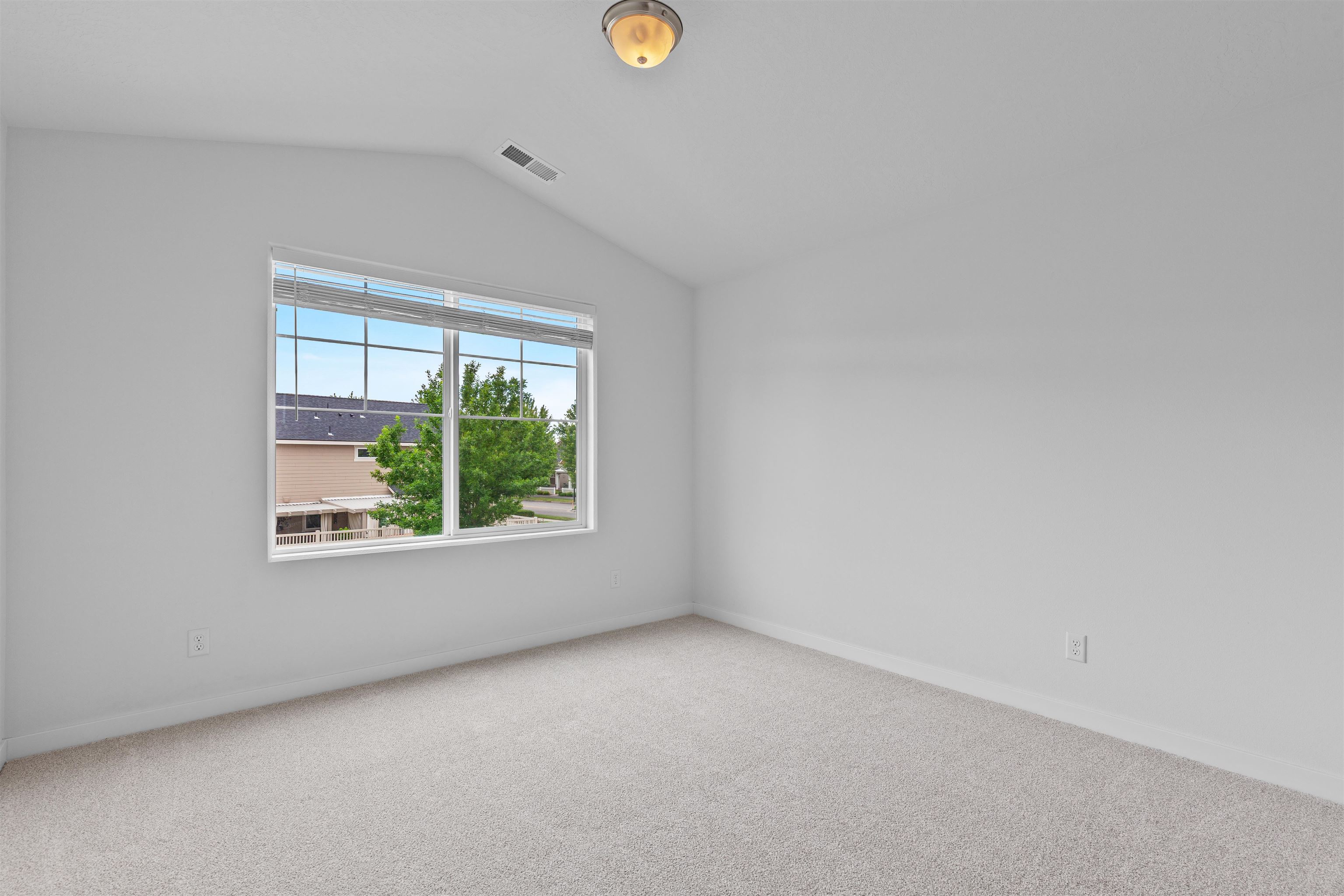 24559 East Blue Ridge Avenue Liberty Lake, WA 99019 - Photo 17 of 28