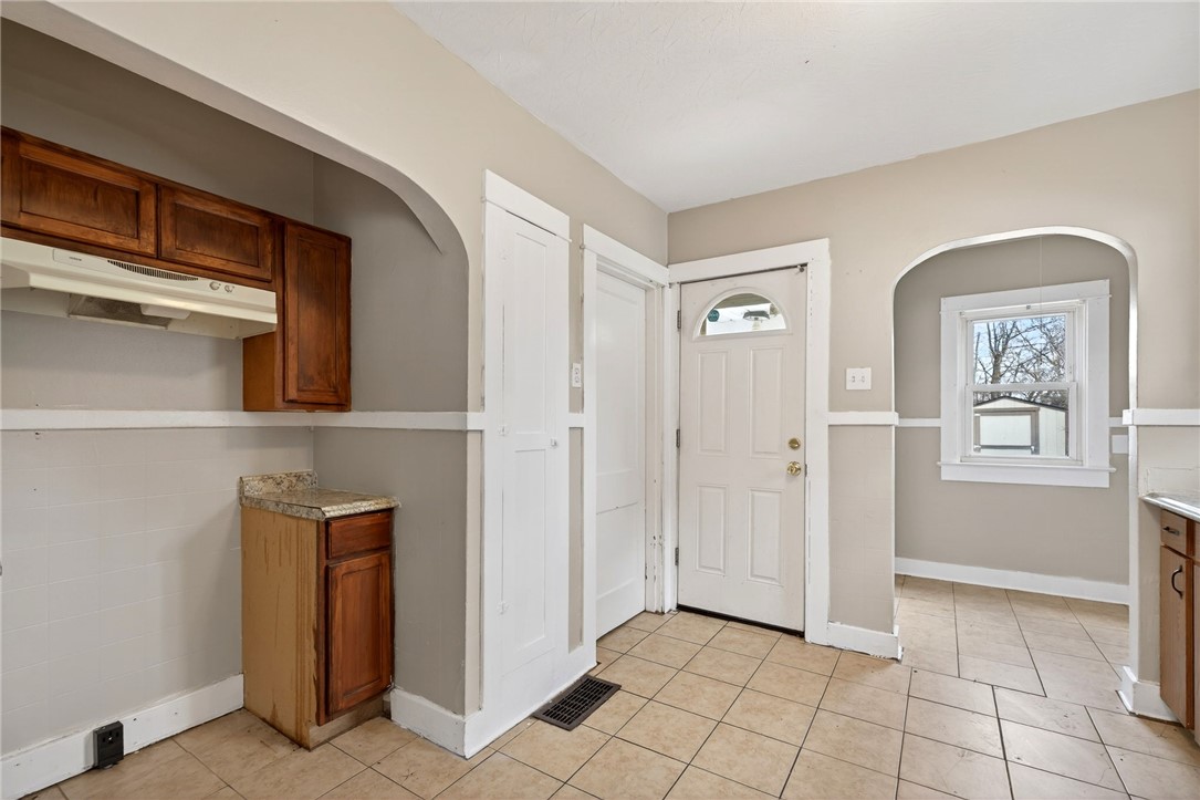 214 Geneva Road Dayton, OH 45417 - Photo 12 of 32 Gallery Image 12