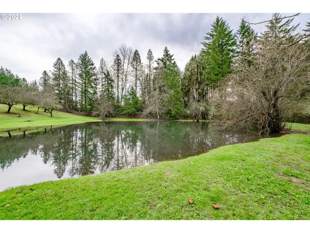 $1,290,000 | 110 Northeast Thousand Oak Drive, Corvallis, OR 97330