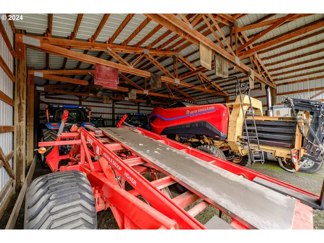 $1,290,000 | 110 Northeast Thousand Oak Drive, Corvallis, OR 97330