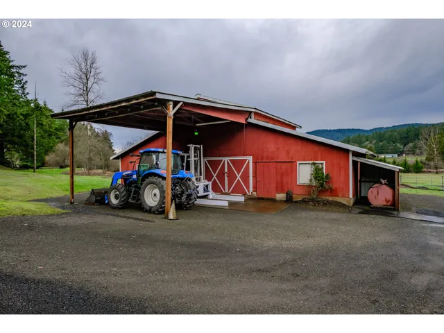 $1,290,000 | 110 Northeast Thousand Oak Drive, Corvallis, OR 97330