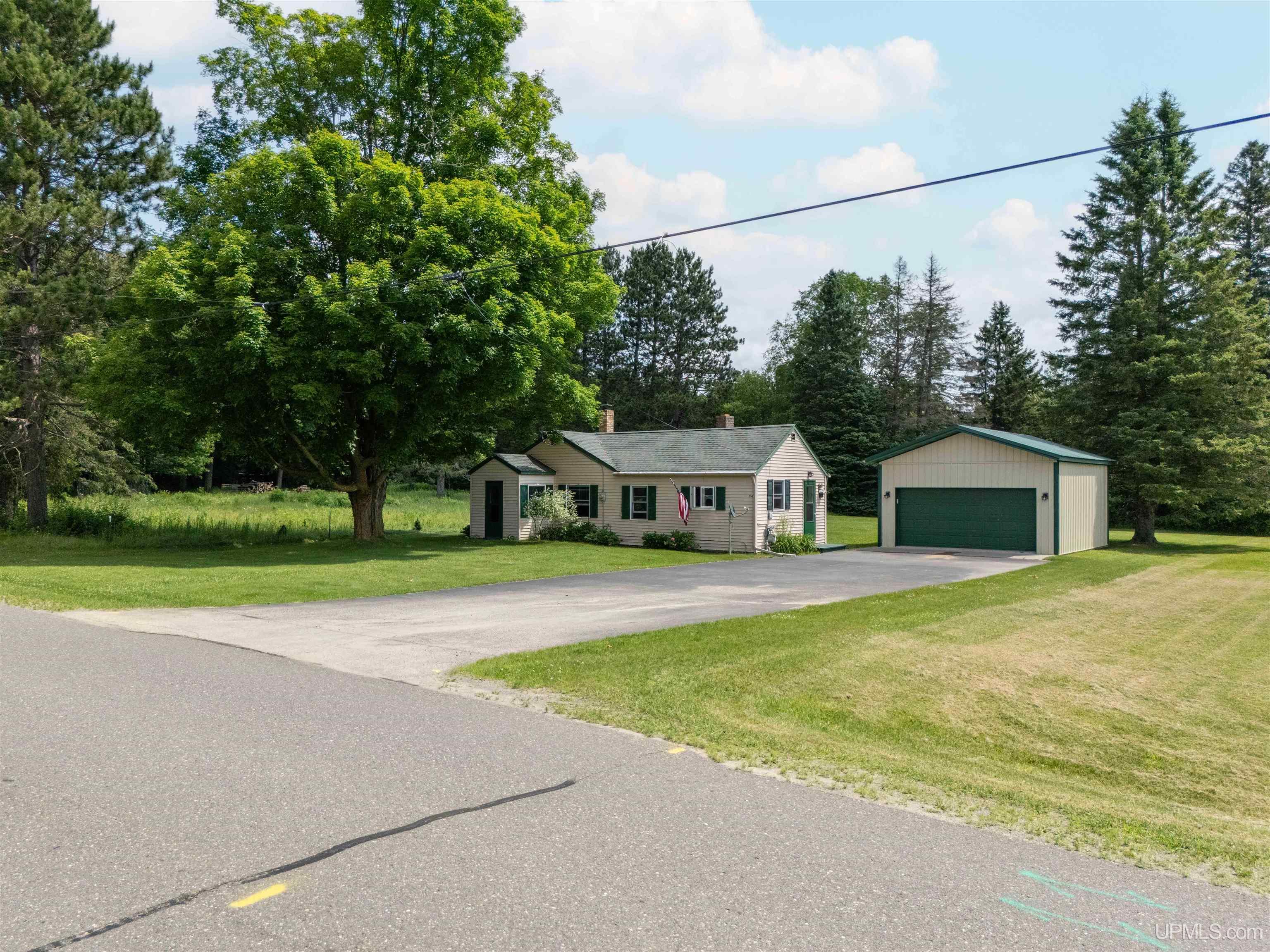 114 Reiman Road Iron River, MI 49935 - Photo 14 of 20