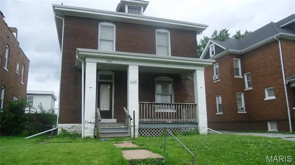 $58,000 | 2020 Cleveland Boulevard, Granite City, IL 62040