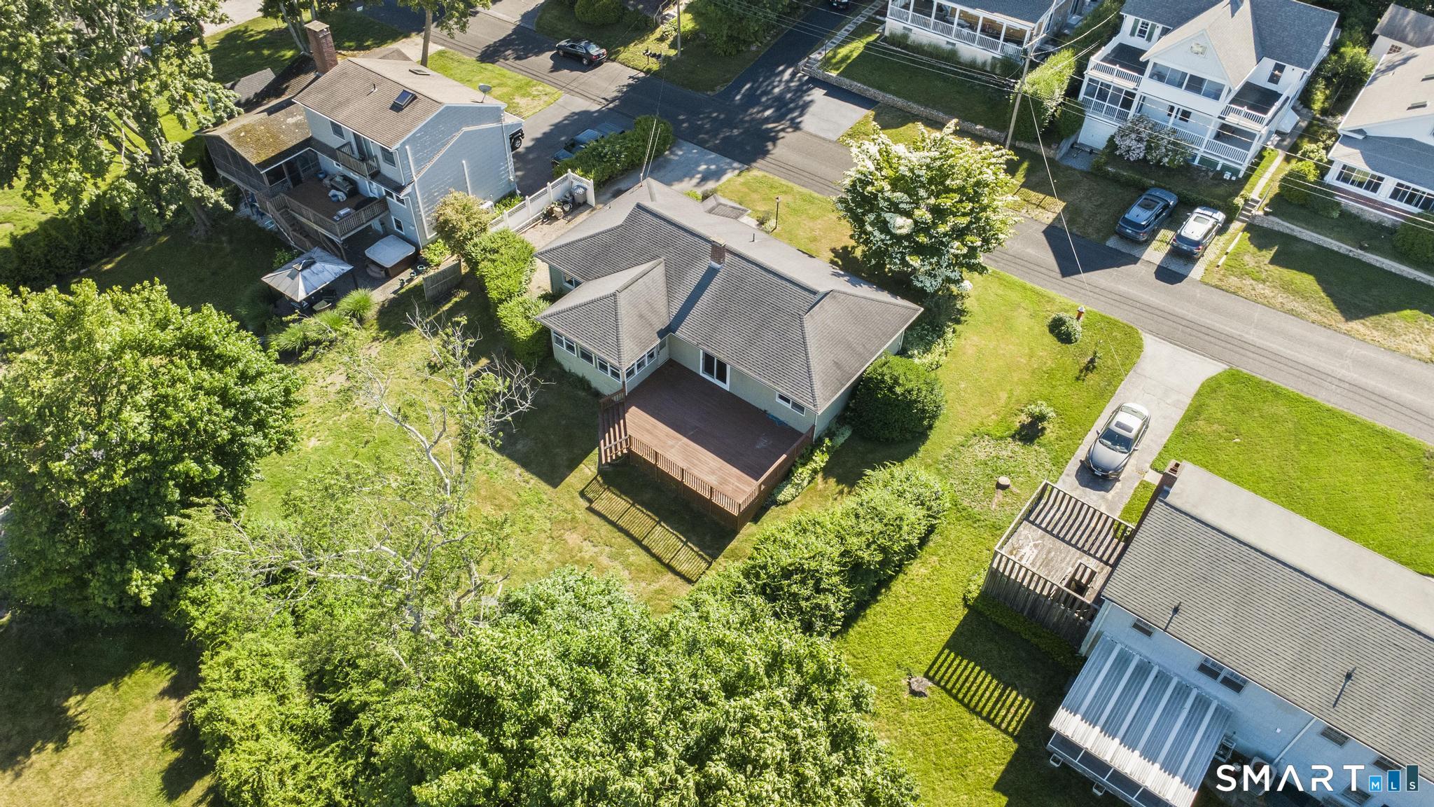 48 Prospect Avenue East Lyme, CT 06357 - Photo 34 of 38