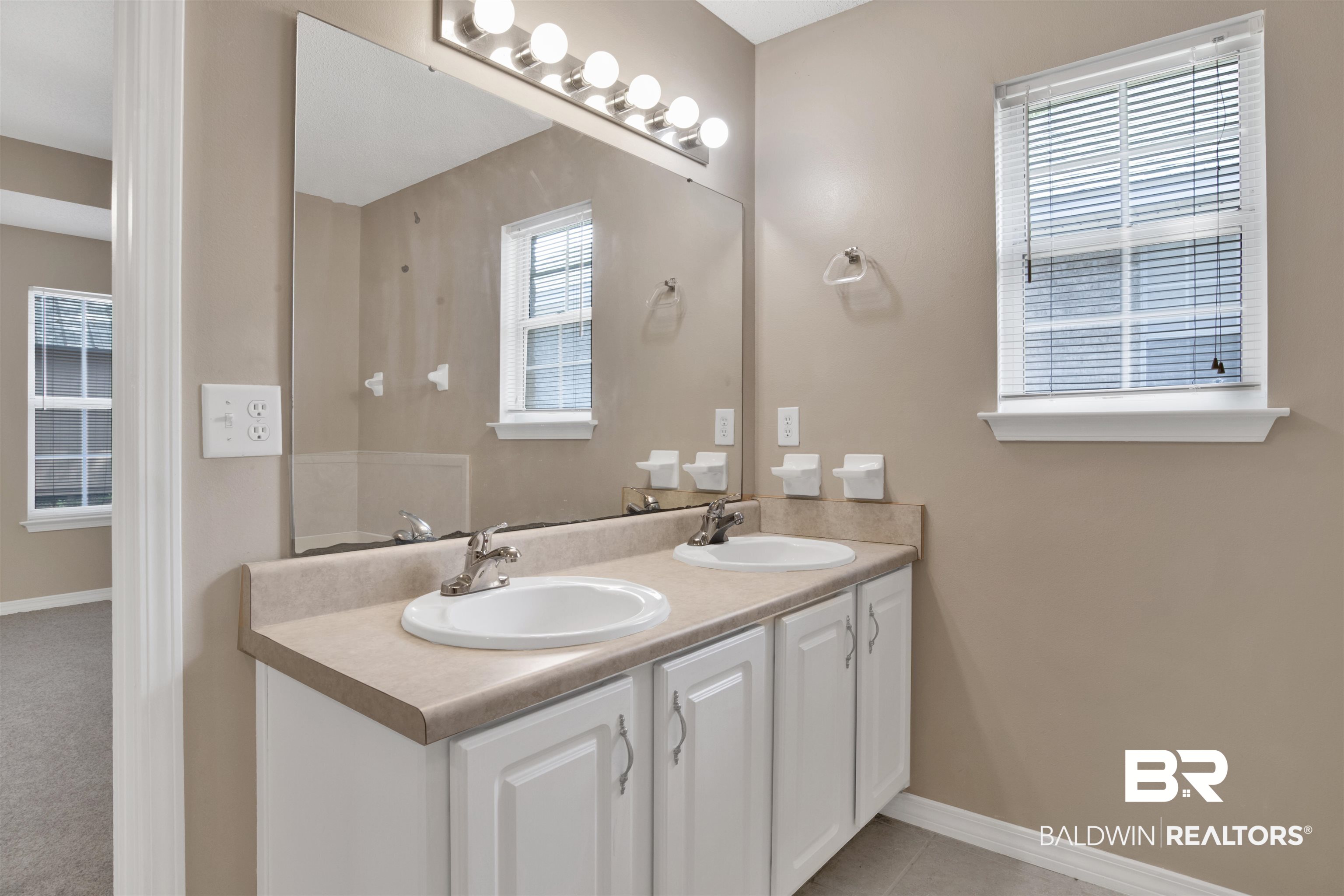 7665 Avery Lane Daphne, AL 36526 - Photo 31 of 45