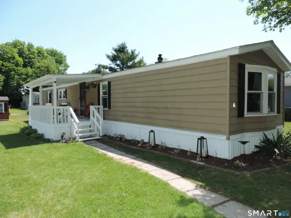 $84,900 | 6 Woods Way, Windham, CT 06256