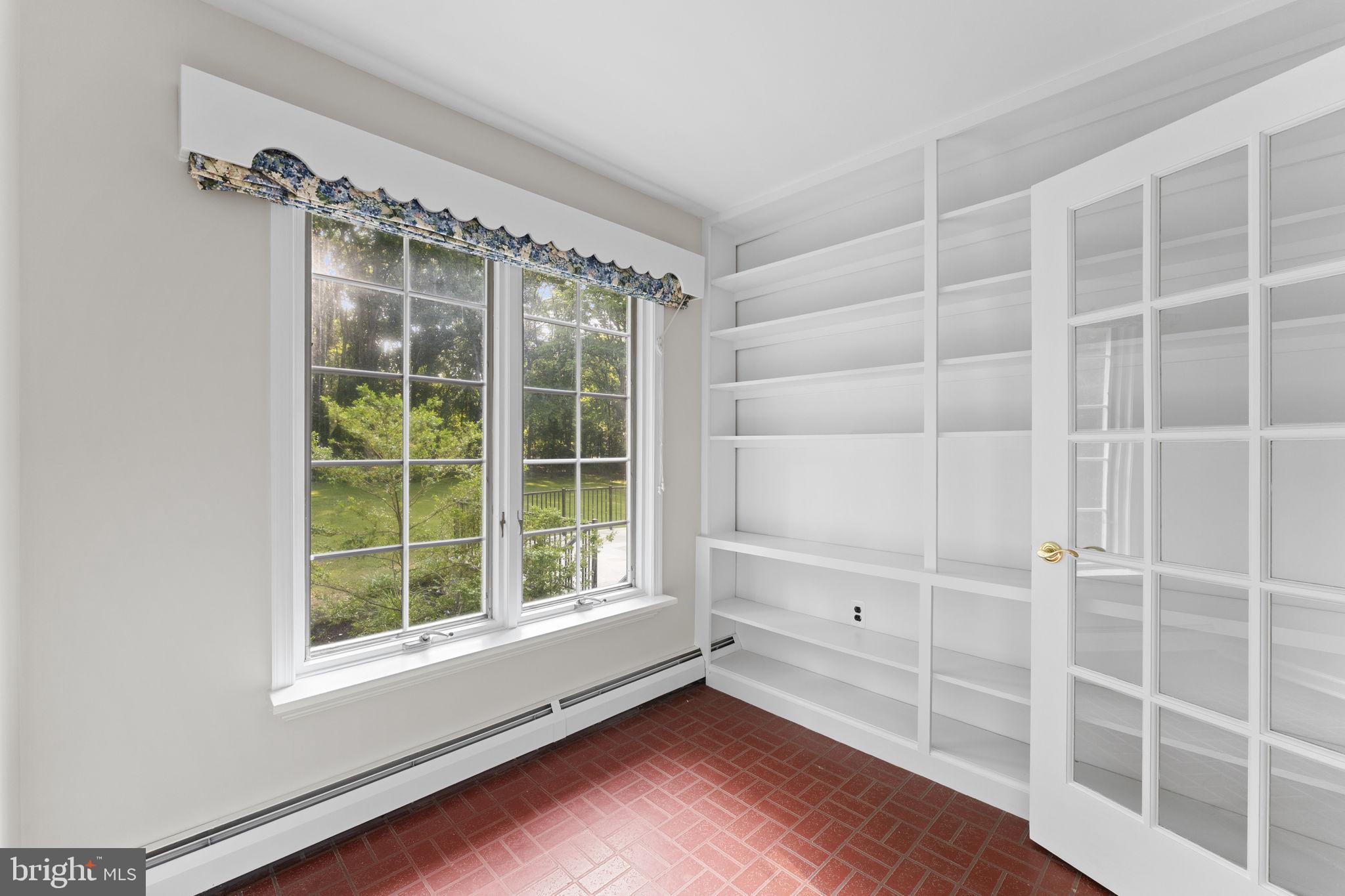 2551 Park Road Warrington, PA 18976 - Photo 7 of 35
