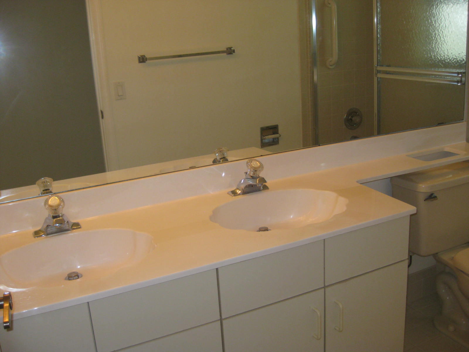 20713 Waters Edge Court Boca Raton, FL 33498 - Photo 19 of 29 20713 WATERS EDGE CT (45)