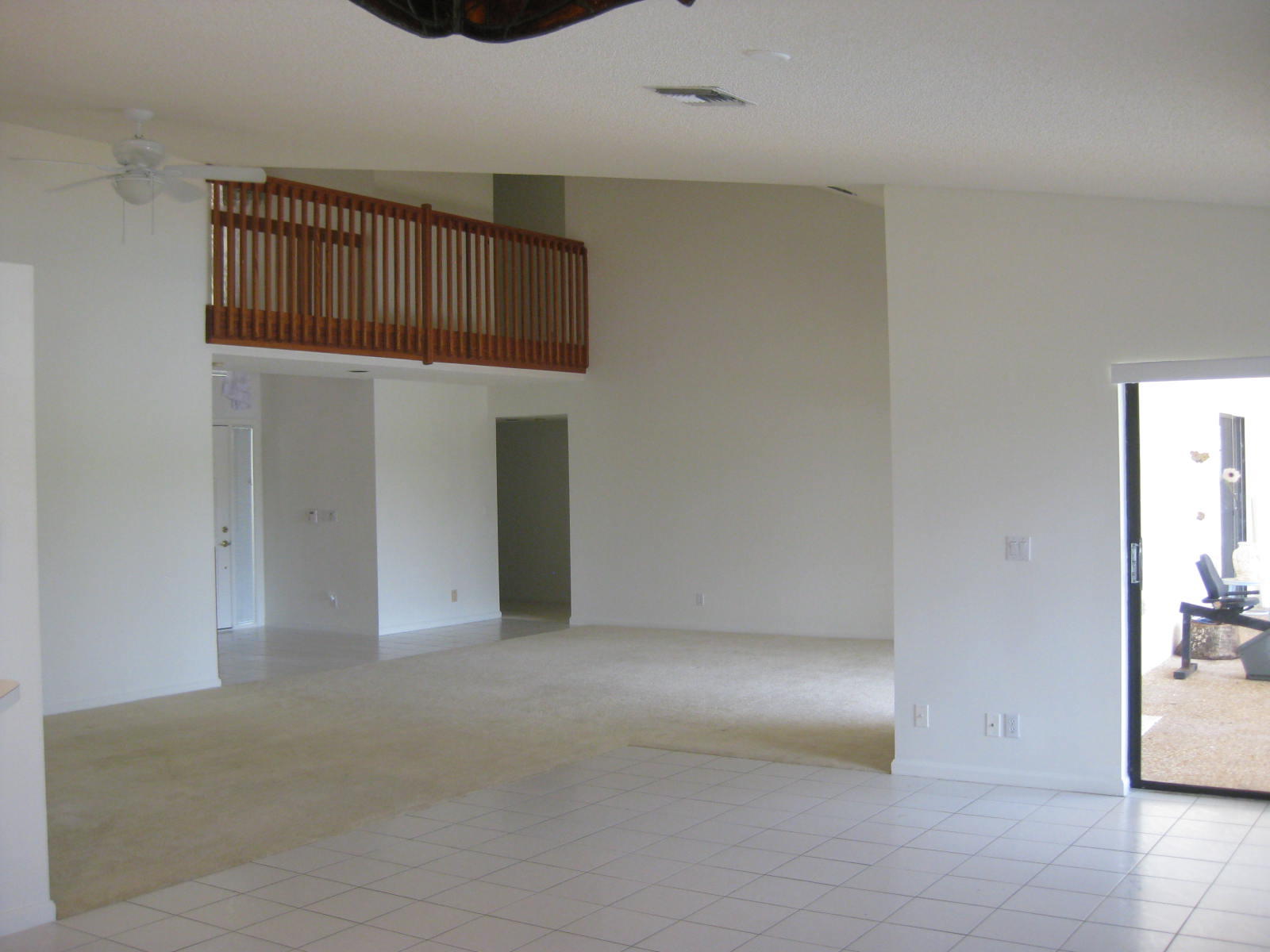 20713 Waters Edge Court Boca Raton, FL 33498 - Photo 5 of 29 20713 WATERS EDGE CT (33)
