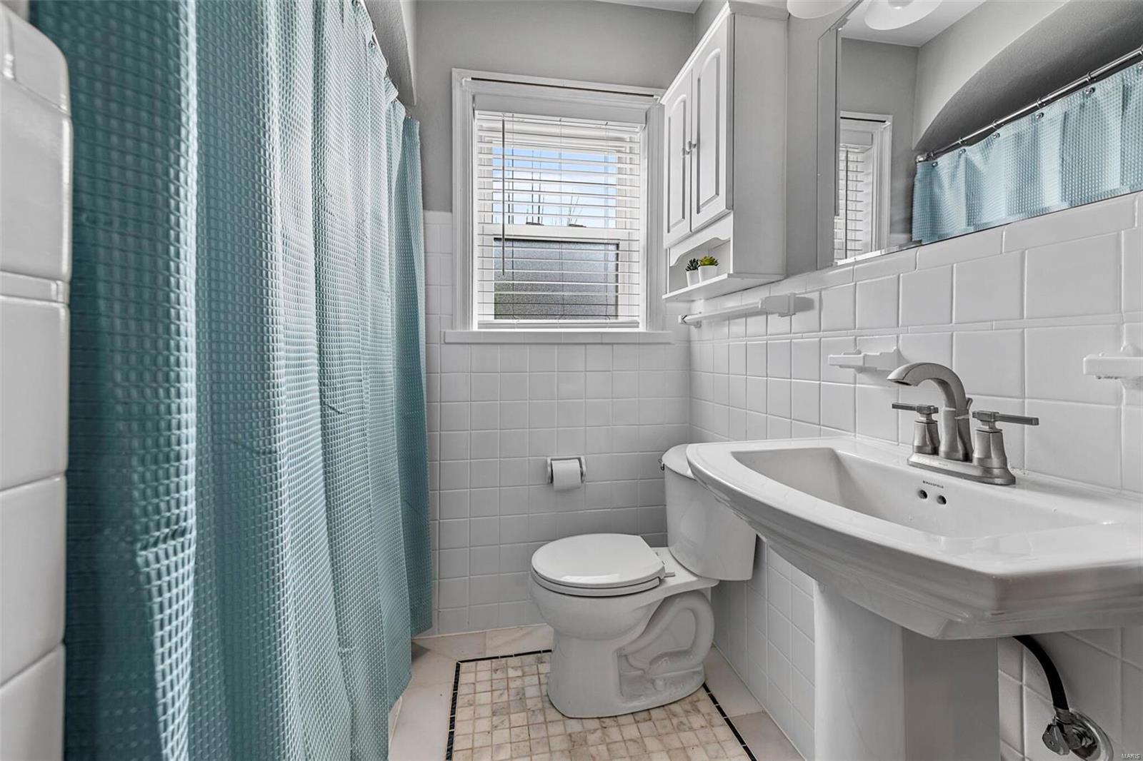 4904 Weber Road St. Louis, MO 63123 - Photo 11 of 24