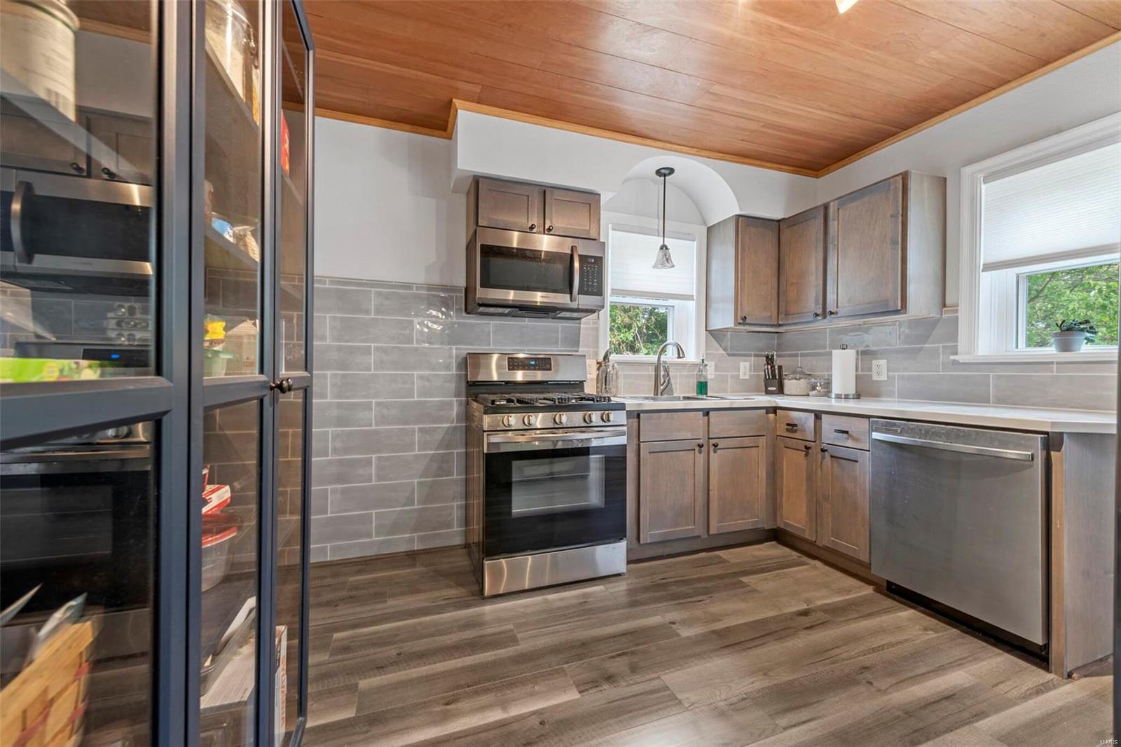 4904 Weber Road St. Louis, MO 63123 - Photo 14 of 24