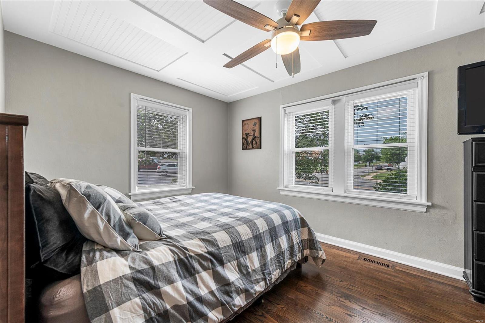 4904 Weber Road St. Louis, MO 63123 - Photo 8 of 24