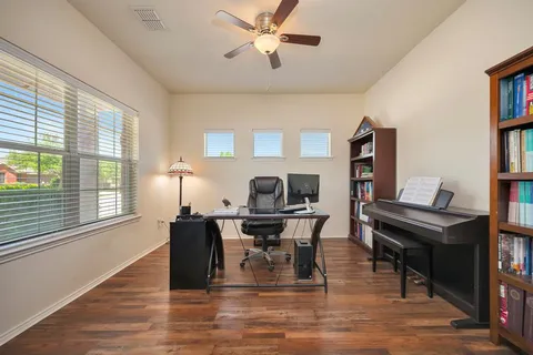 $440,000 | 15724 Landing Creek Lane, Fort Worth, TX 76262