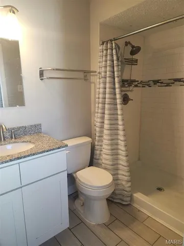 $1,600 | 2408 Hidden Meadow Lane, Ballwin, MO 63021