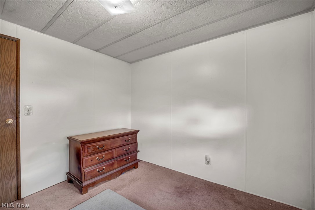 8701 Mayfield Road Chesterland, OH 44026 - Photo 22 of 32 Gallery Image 22