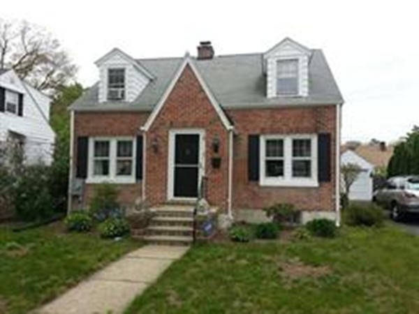 27 Lancaster Street Springfield, MA 01118 - Photo 1 of 17