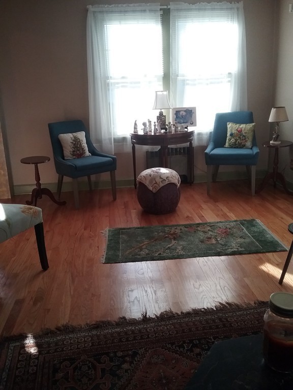 27 Lancaster Street Springfield, MA 01118 - Photo 8 of 17