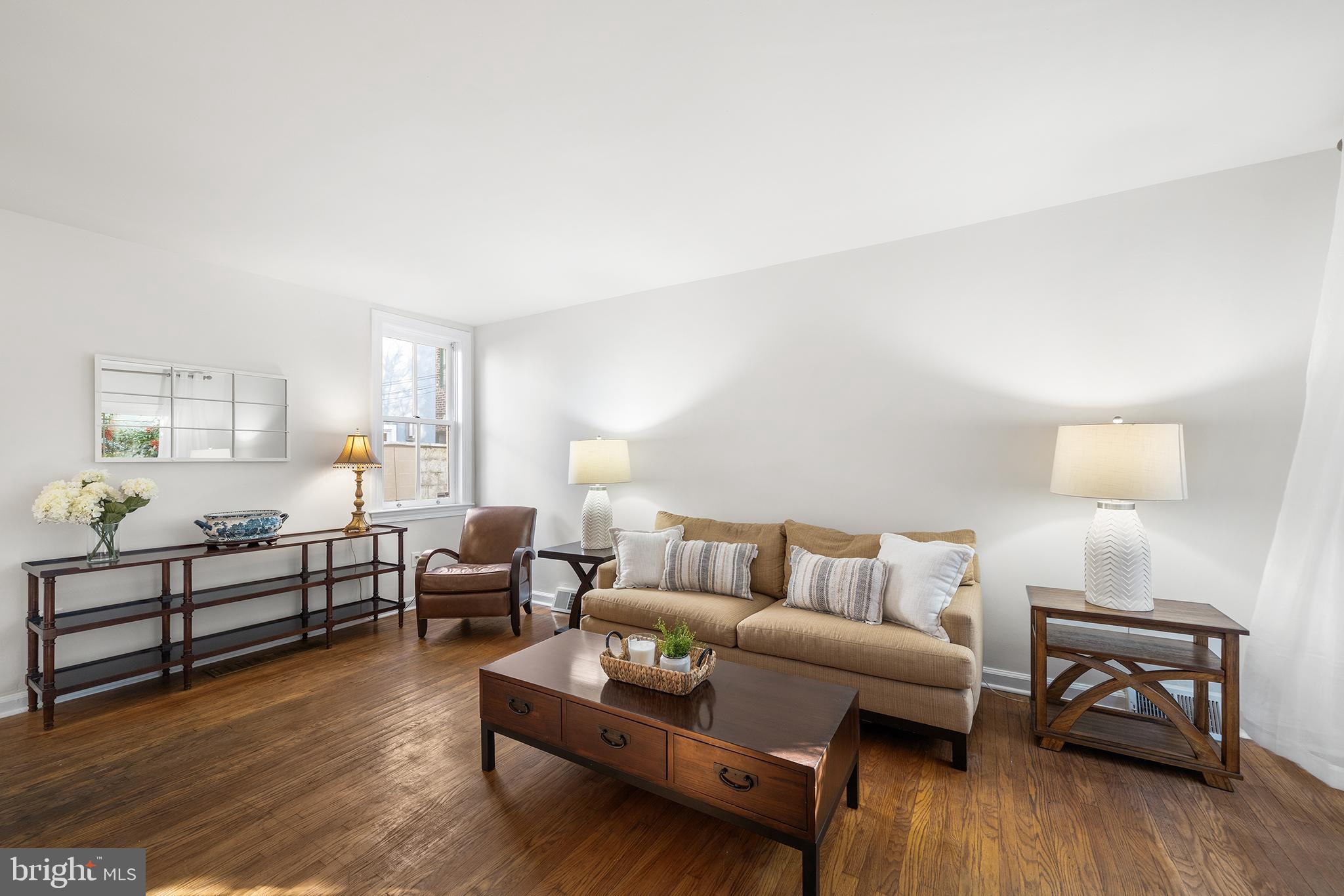 4 Rainey Court Philadelphia, PA 19103 - Photo 15 of 35 Bright and inviting living space awaits you.