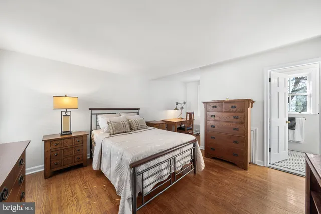 $735,000 | 4 Rainey Court, Philadelphia, PA 19103