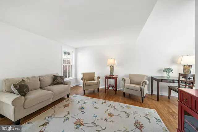 $735,000 | 4 Rainey Court, Philadelphia, PA 19103