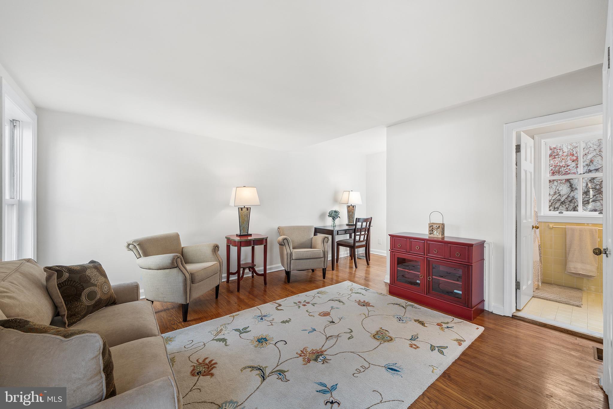 4 Rainey Court Philadelphia, PA 19103 - Photo 28 of 35 Bright and inviting living space awaits you.
