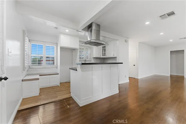 $949,900 | 6530 Denmead Street, Lakewood, CA 90713