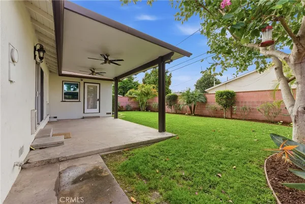 $949,900 | 6530 Denmead Street, Lakewood, CA 90713