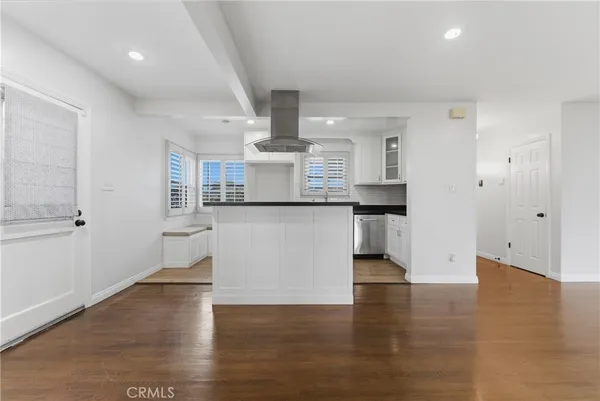 $949,900 | 6530 Denmead Street, Lakewood, CA 90713