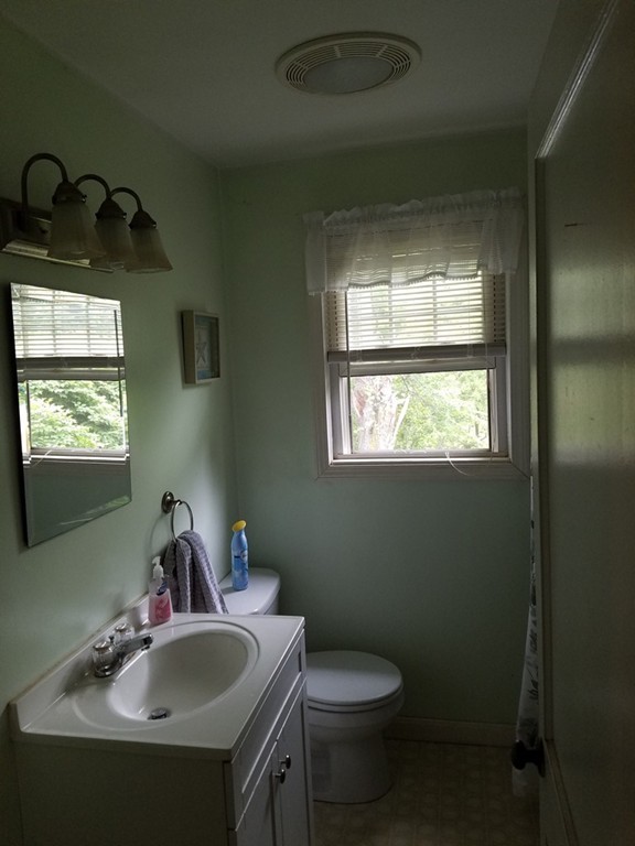 9 Alameda Worcester, MA 01604 - Photo 10 of 10 Gallery Image 10
