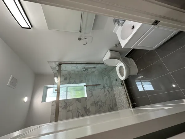 $2,700 | 1444 West Erie Street, Unit 4A, Chicago, IL 60642