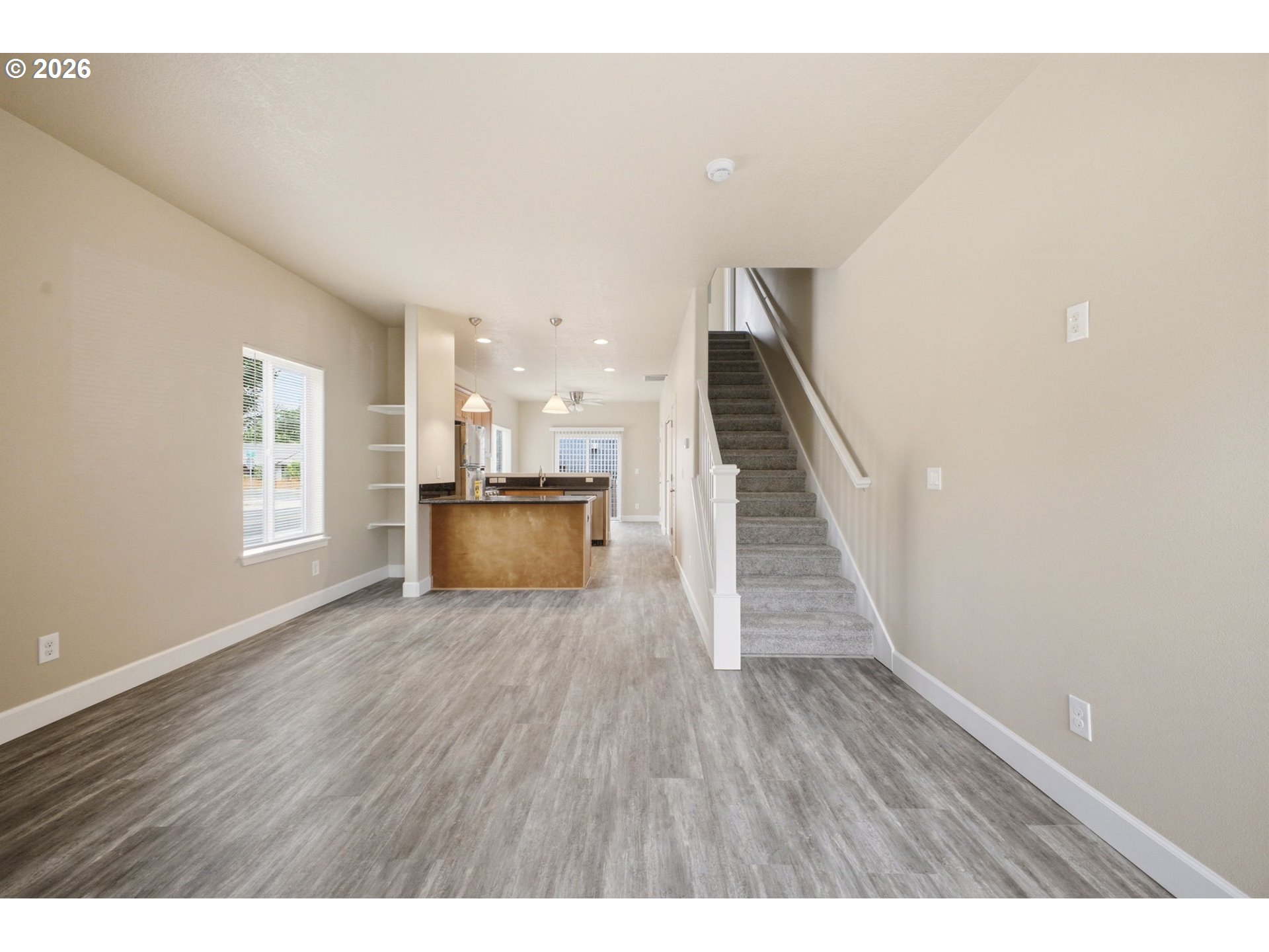 6136 Southeast Duke Street Portland, OR 97206 - Photo 7 of 42