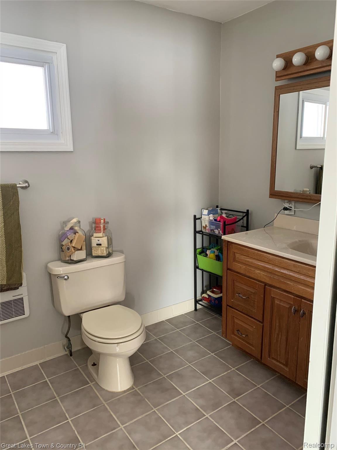 645 North Lake George Road Attica, MI 48412 - Photo 19 of 34 lg bathroom.JPG