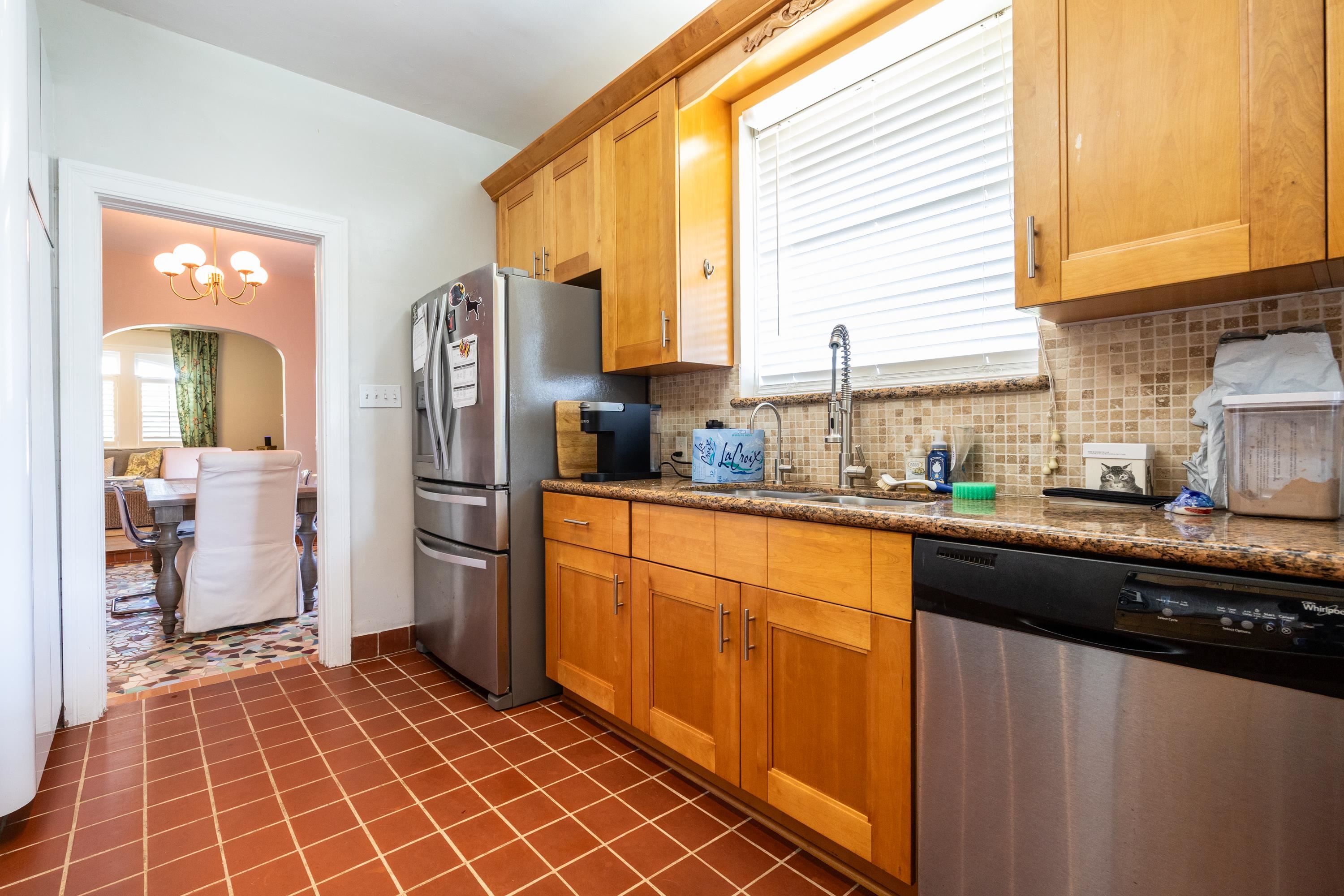 2565 Pineridge Road Jacksonville, FL 32207 - Photo 18 of 38 Gallery Image 18