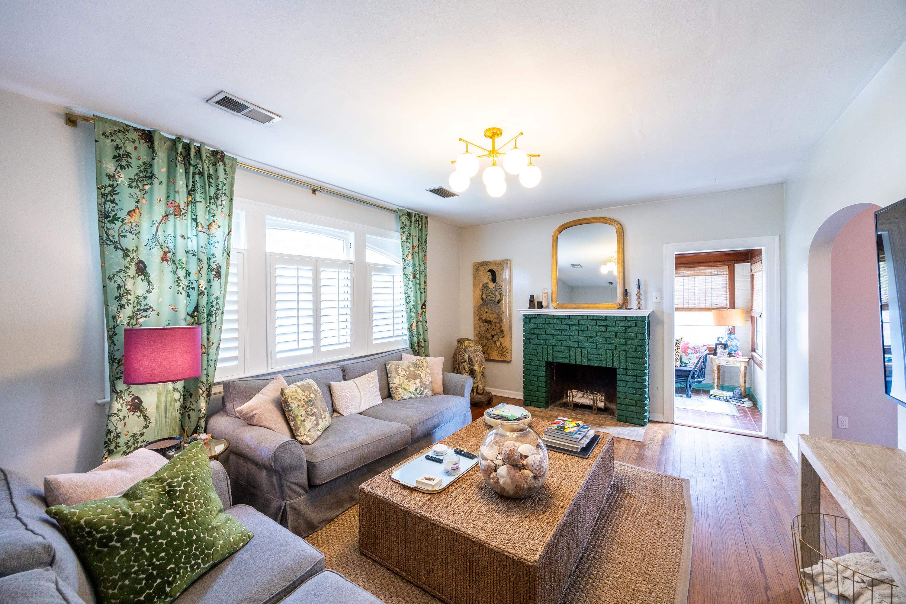 2565 Pineridge Road Jacksonville, FL 32207 - Photo 8 of 38 Gallery Image 8