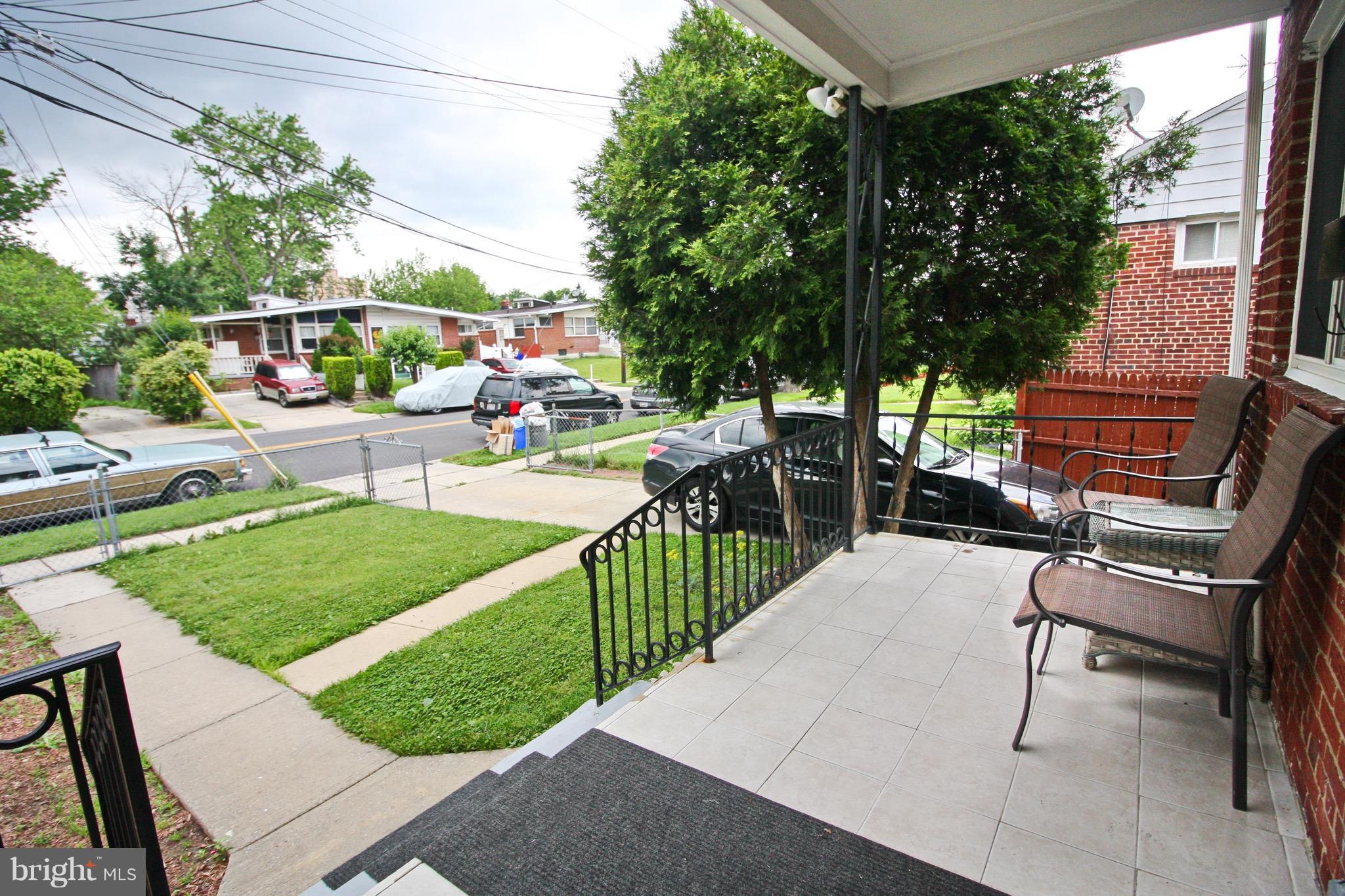8555 11th Avenue Silver Spring, MD 20903 - Photo 3 of 16 View