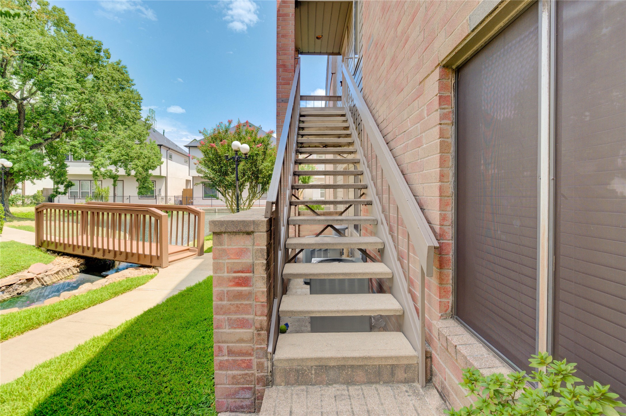 2023 Gentryside Drive, Unit 202 Houston, TX 77077 - Photo 15 of 50