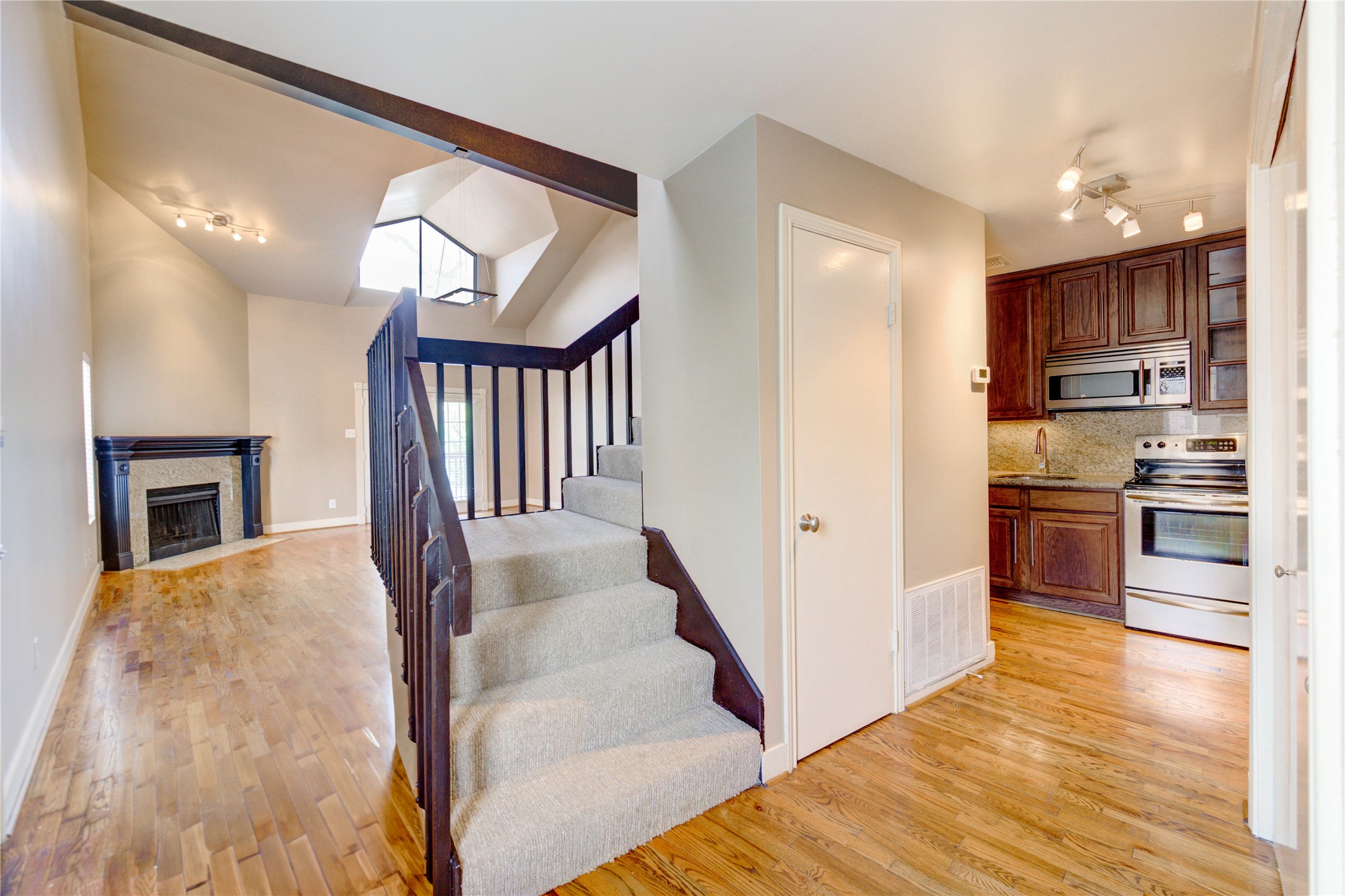 2023 Gentryside Drive, Unit 202 Houston, TX 77077 - Photo 24 of 50