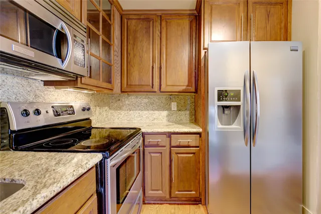 $1,750 | 2023 Gentryside Drive, Unit 202, Houston, TX 77077